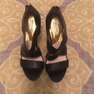 Michael Kors heel